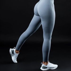 Alphalete Surface Path Laser Cut Legging in Half Moon